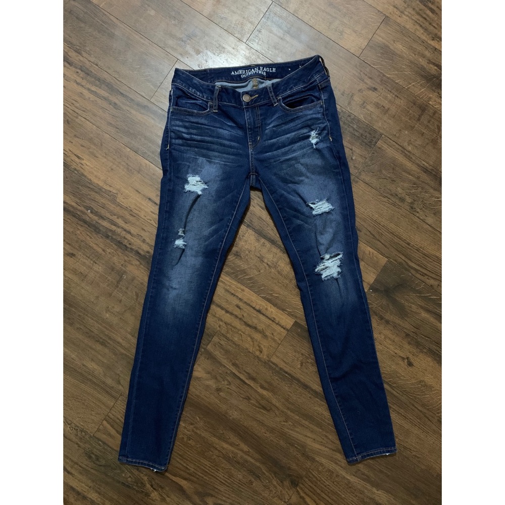 COPY - American Eagle Distressed Rip Jegging Jeans